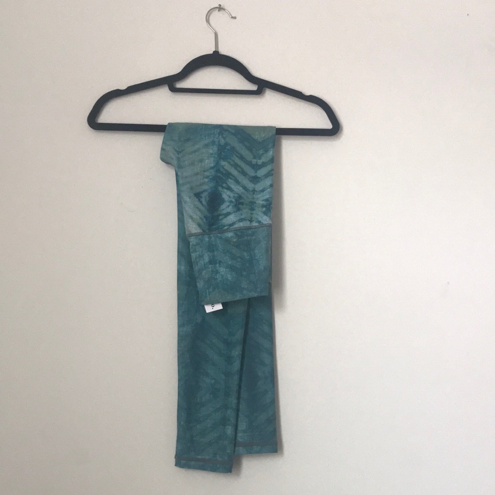 Niyama Sol leggings NEW WITH TAGS